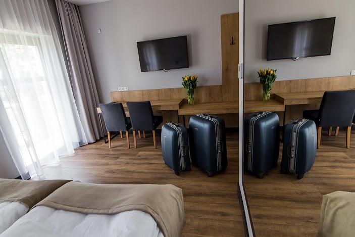 Hotel Browar Wiatr Uniejow Exterior foto